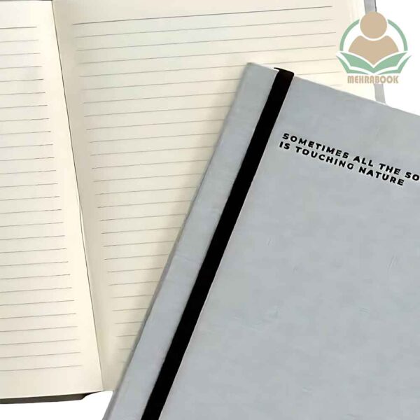 دفتر کاغذ خط دار کرمی